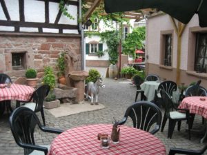 "Weingut und Straußwirtschaft Poth" in Eschbach in der Pfalz